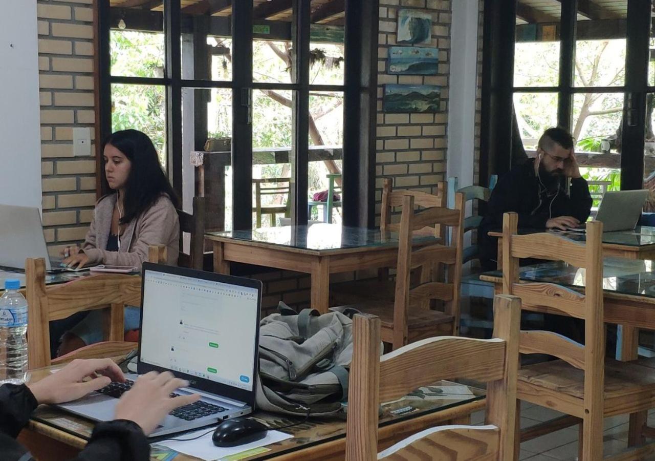 Paraiso Hostel 프라이아도로사 외부 사진